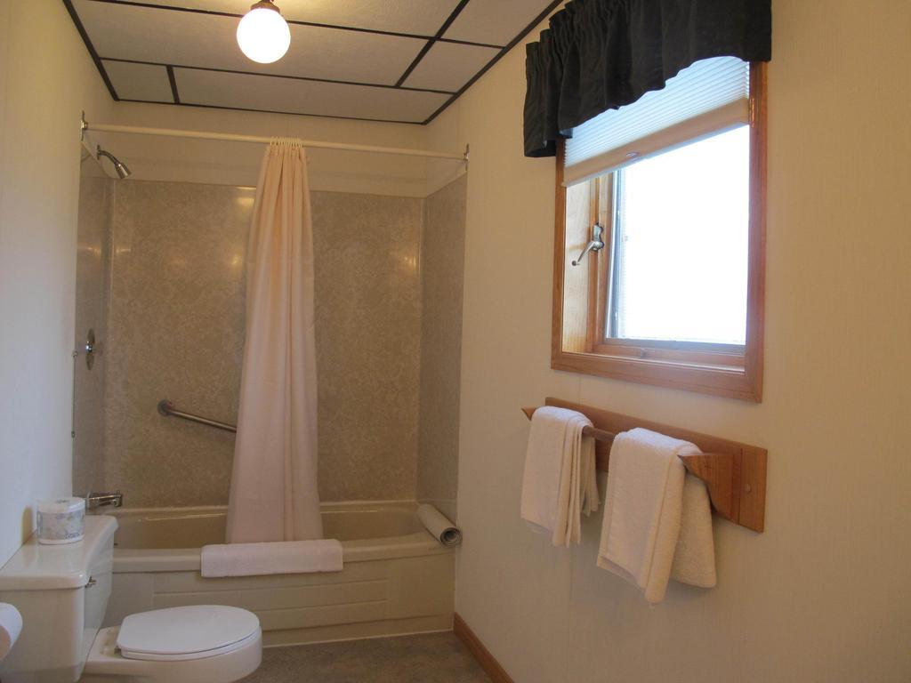 Chéticamp Laurie'S Inn חדר תמונה