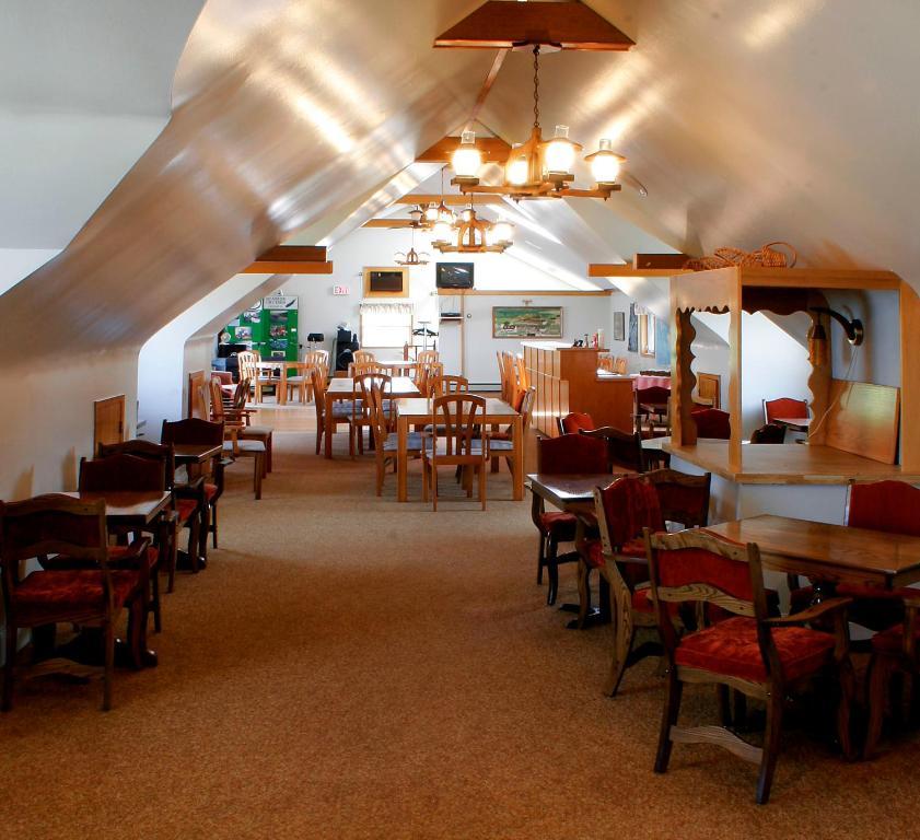 Chéticamp Laurie'S Inn מראה חיצוני תמונה